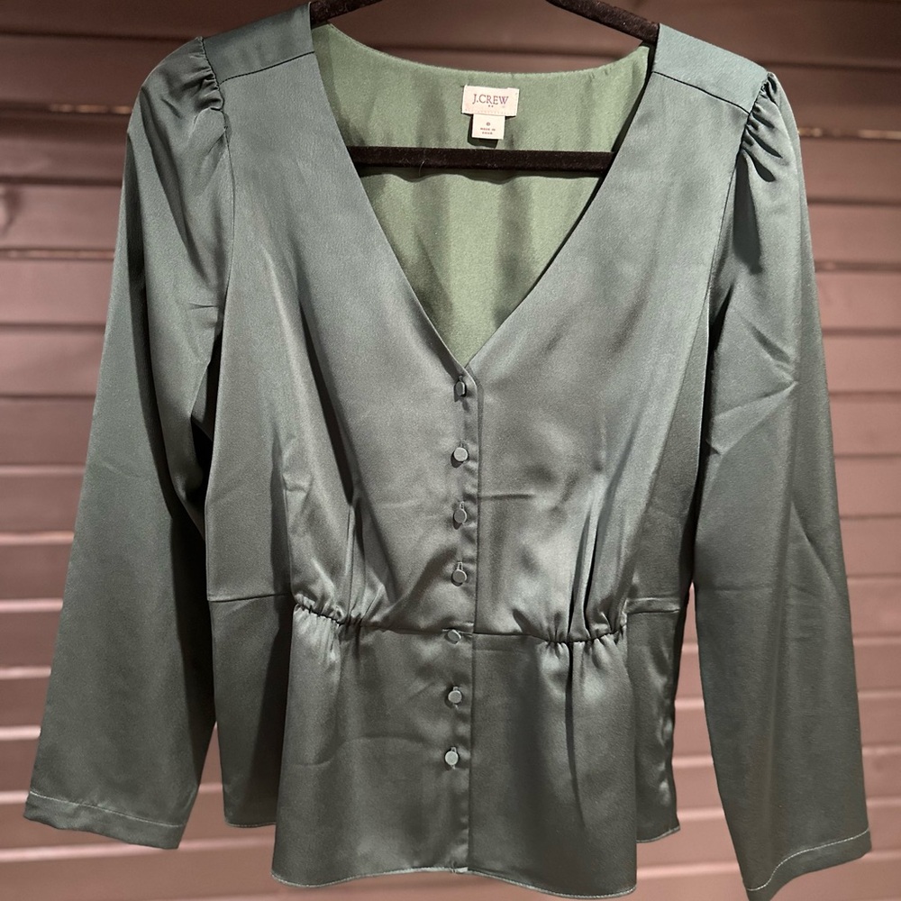 J.Crew silky blouse dark green faux button up front v-neck side zip close size 8